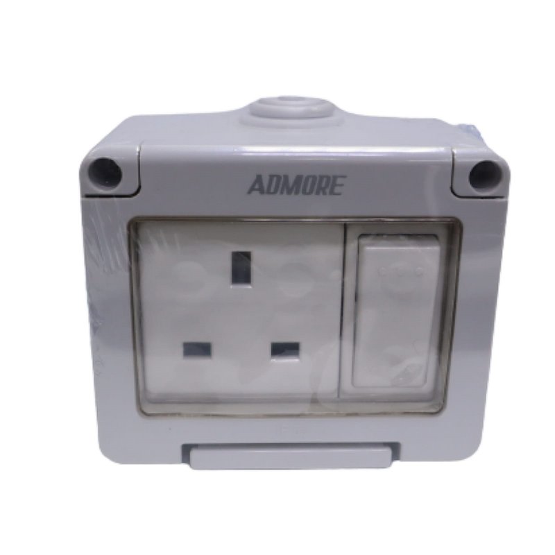 WP405 - 13A, 1G Switched Weatherproof Socket Outlet